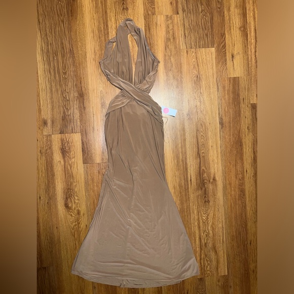 Tan Spring Haze LA backless Formal Dress - Picture 3 of 7